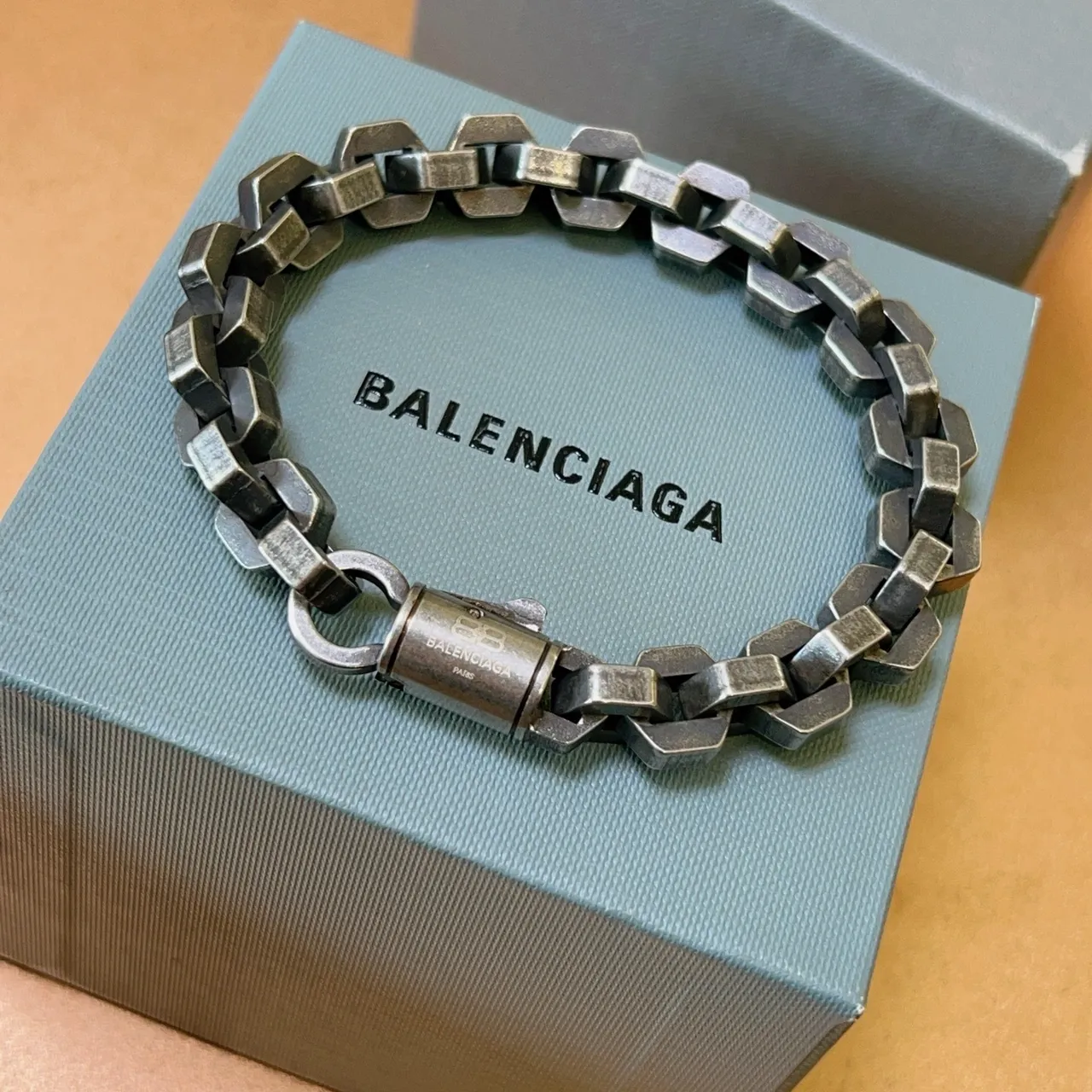 Balenciaga Chaîne Industrielle Gris Noir Maillon Géométrique Bracelet 6