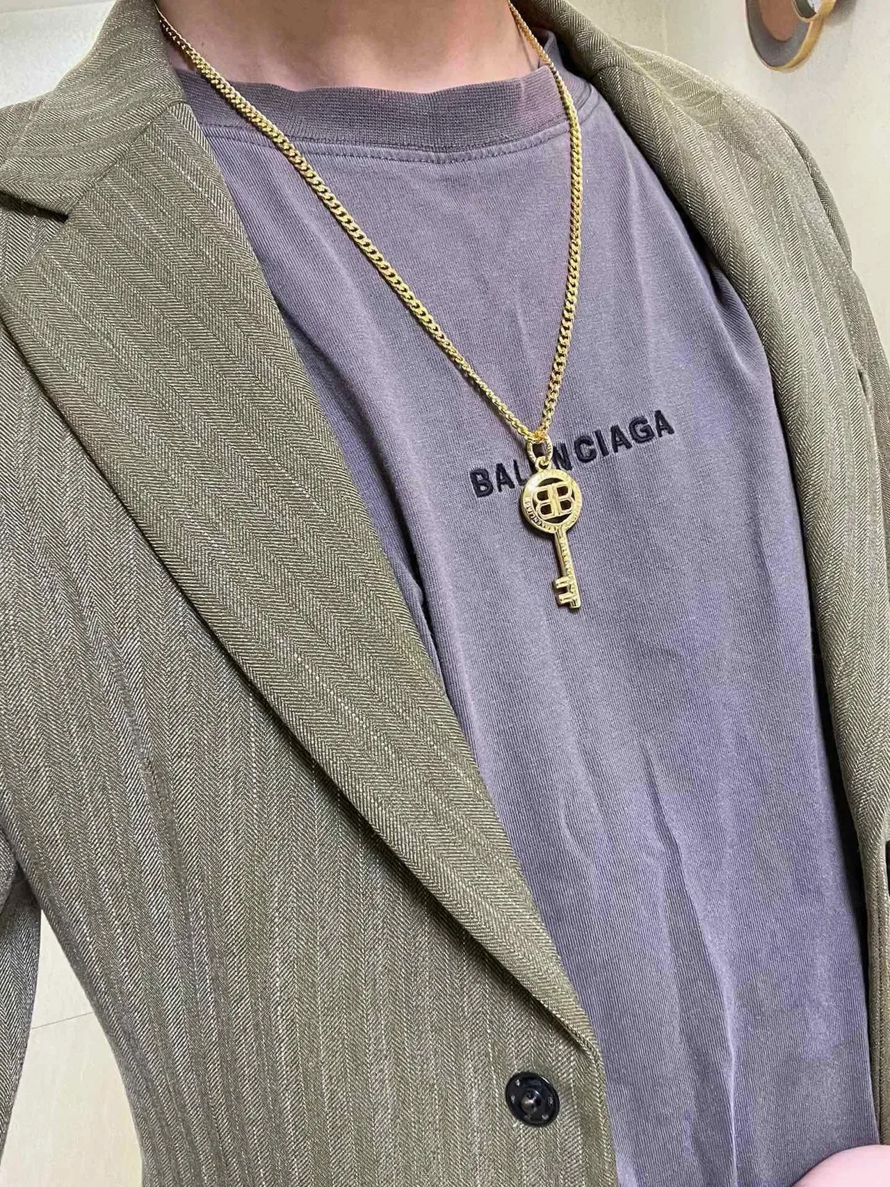 Balenciaga Pingente Chave Corrente Curb Ouro Colar 5