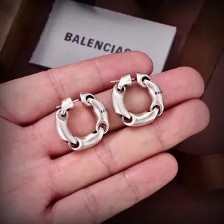 Balenciaga Le Cagole चांदी Interlocking Link Hoops Antiqued Finish कर्णफूल