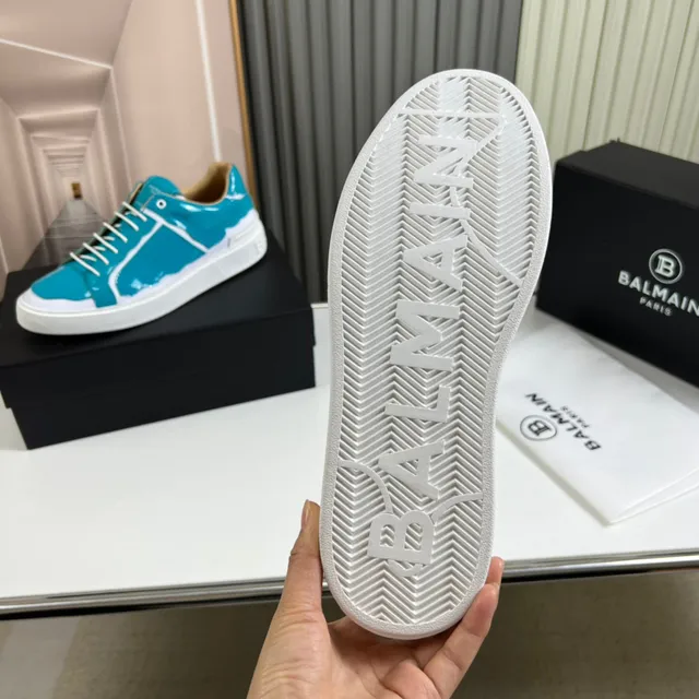 Balenciaga 生活方式运动鞋 青白低帮运动鞋 2