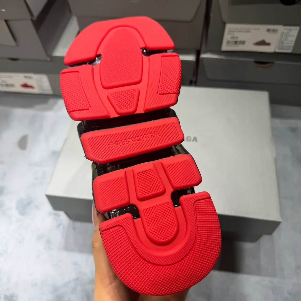 Balenciaga Speed Trainer أسود وأحمر أحذية رياضية أنيقة 4