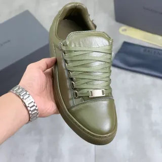 Balenciaga Speed Trainer Tênis Lifestyle de Couro Verde Oliva