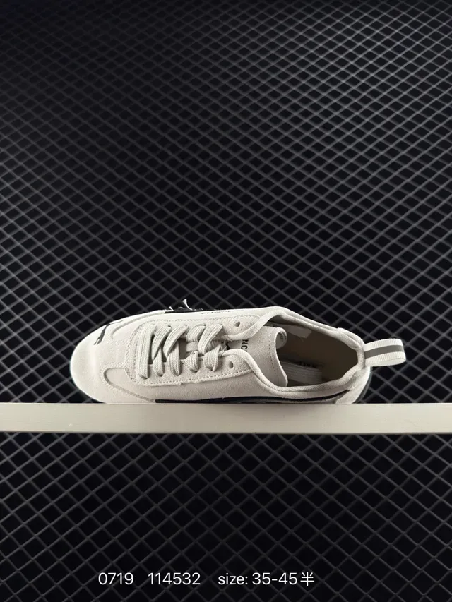 Balenciaga Speedcat chaussures lifestyle off-white et noir 4