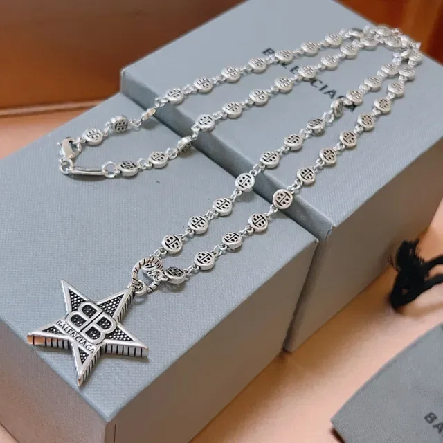 Balenciaga Star Pendant Necklace Silver Black Chain Necklace 4