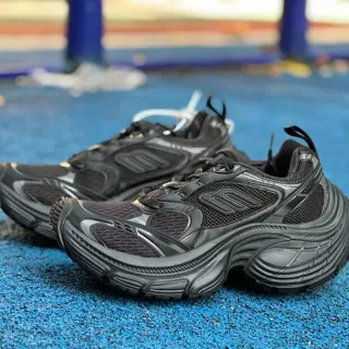 Balenciaga Tire 12 Black Chunky Sneakers