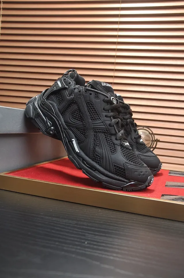Balenciaga Track Trainer Black Chunky Sneakers 4