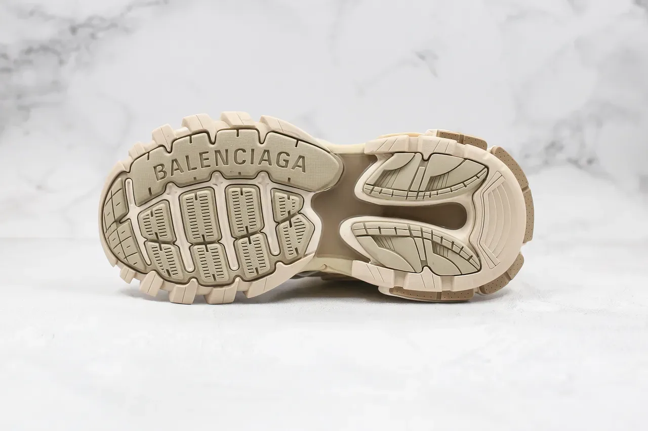 बैलेंसियागा Track Trainer Off-White Beige चंकी स्नीकर 3
