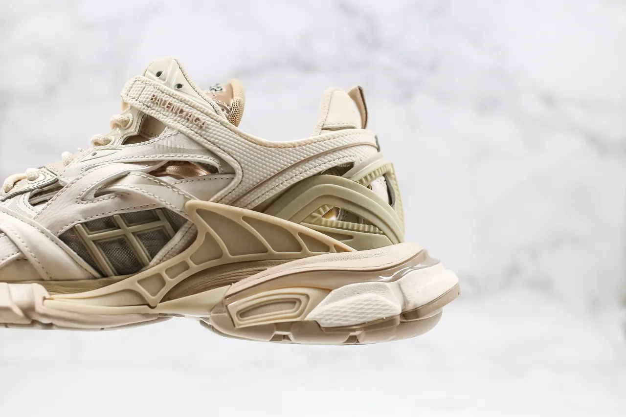 बैलेंसियागा Track Trainer Off-White Beige चंकी स्नीकर 4