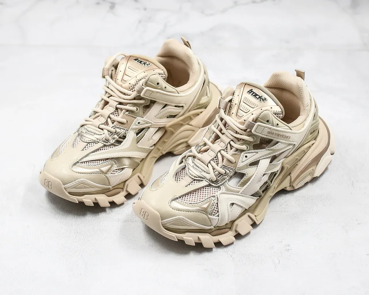 बैलेंसियागा Track Trainer Off-White Beige चंकी स्नीकर 7