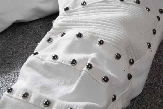 Balmain Calça Jeans Branca Tachonada Inspirada em Moto 10