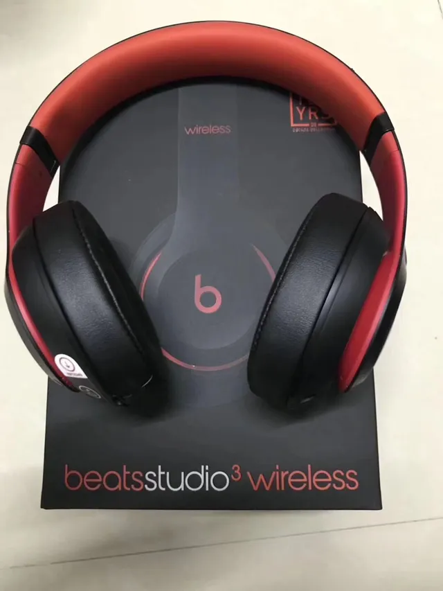 Beats Noir et Or Circumaural Diadème avec accents métalliques Casque over-ear 6