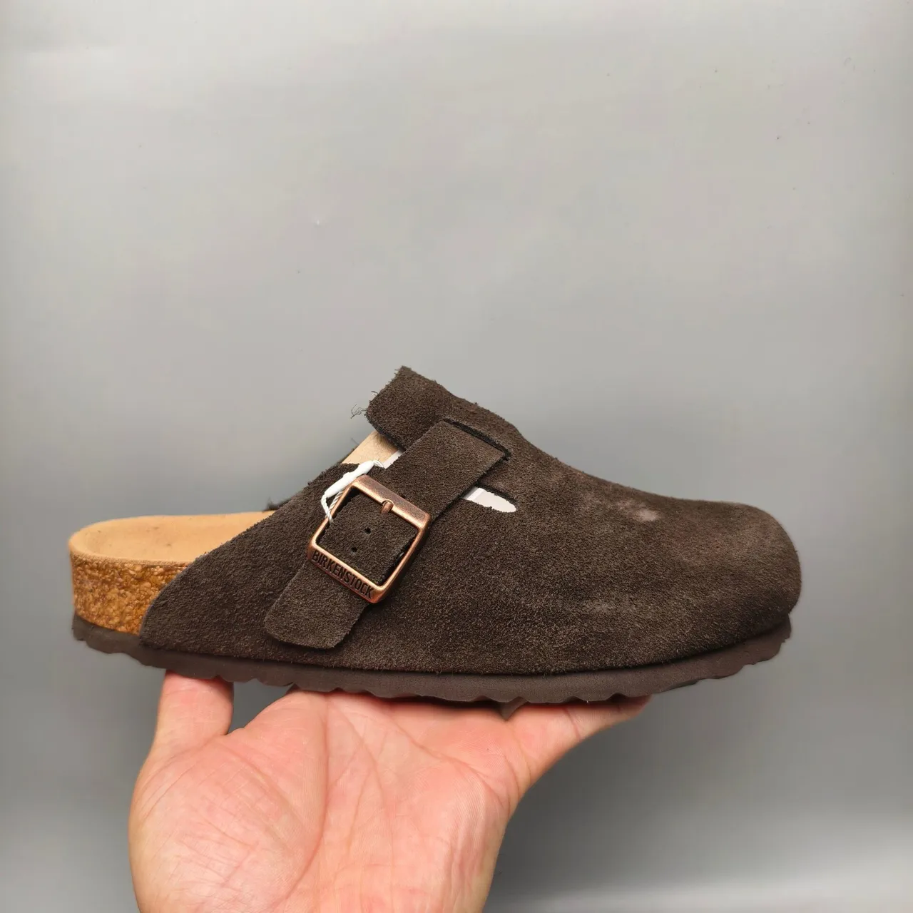 Birkenstock Boston भूरा सुड एक पट्टी वाला स्लिपर 2