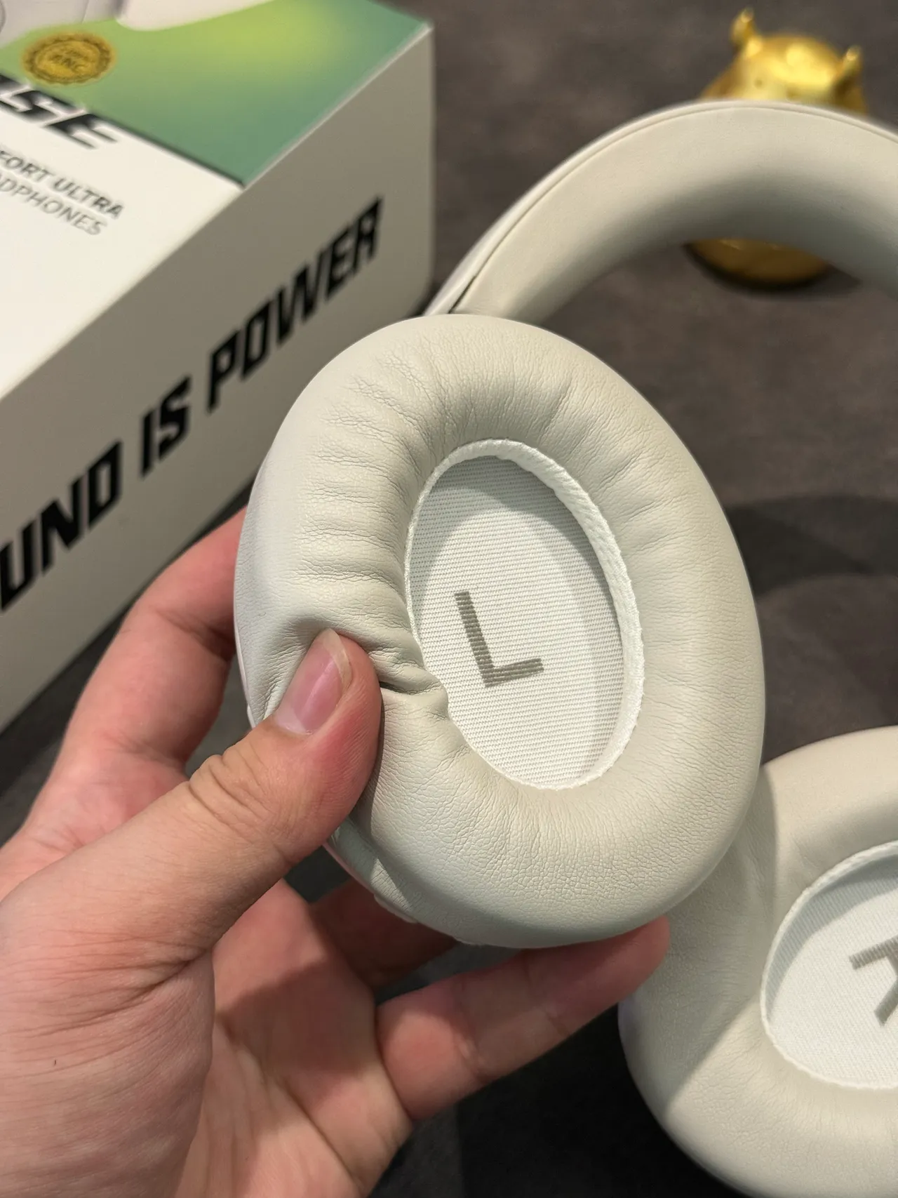 Bose QuietComfort Ultra Off-White سماعات فوق الأذن 10