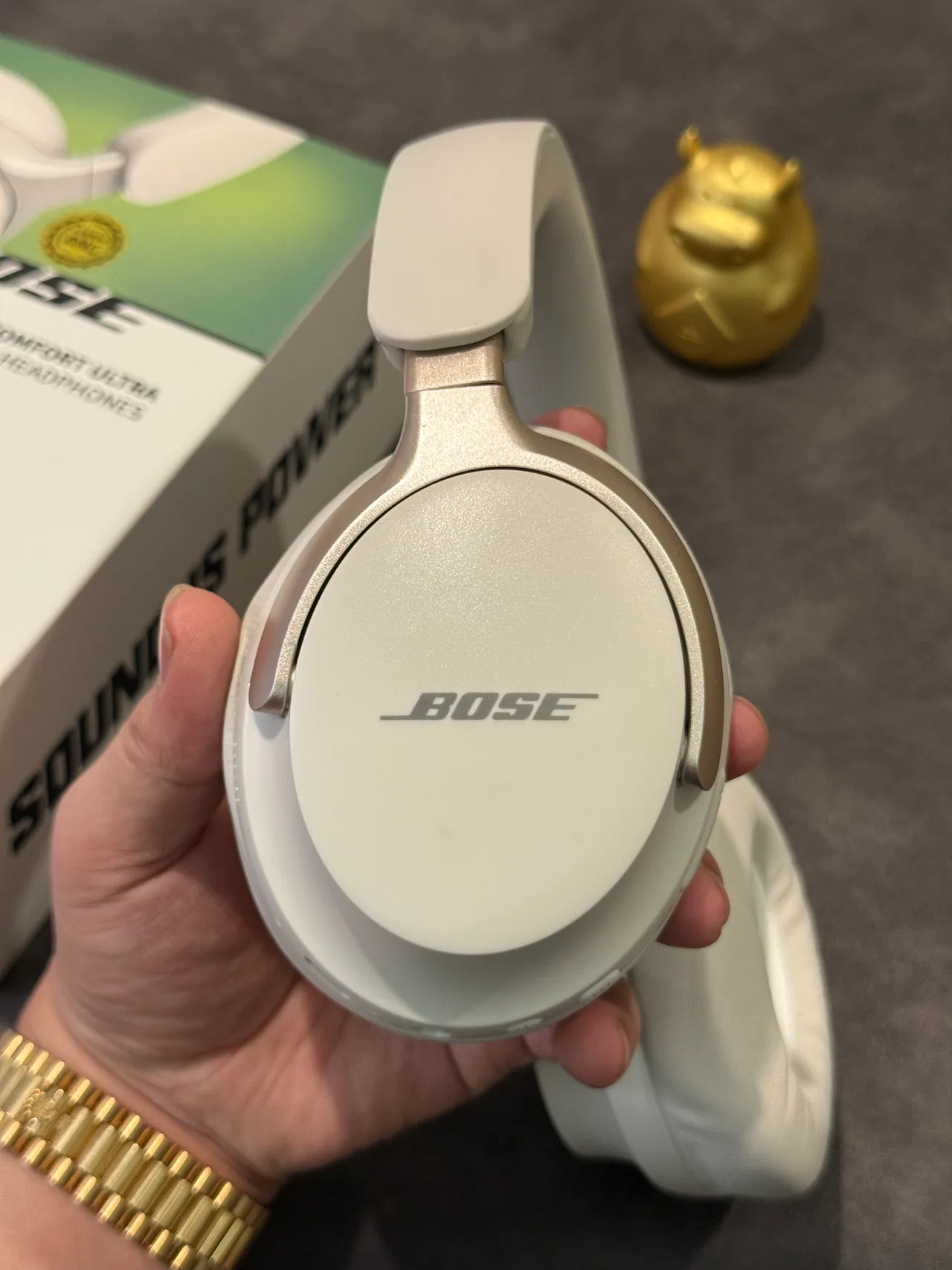 Bose QuietComfort Ultra Off-White سماعات فوق الأذن 13
