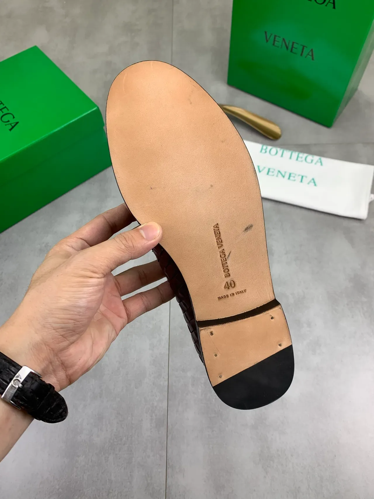 Bottega Veneta 棕黑 Intrecciato 编织皮革一脚蹬乐福鞋 3