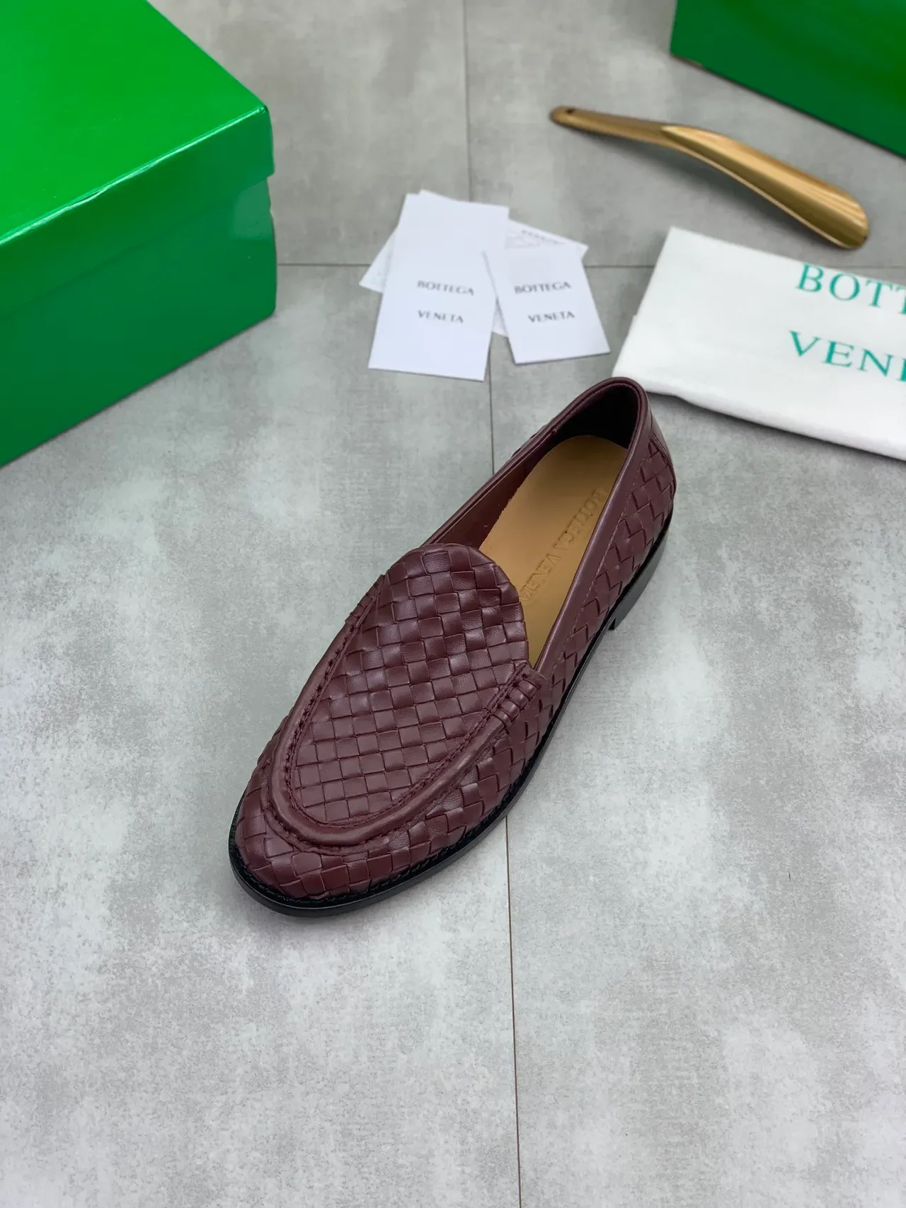 Bottega Veneta 棕黑 Intrecciato 编织皮革一脚蹬乐福鞋 4