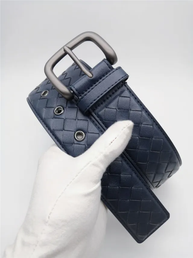 Bottega Veneta Cassette Intrecciato حزام جلدي رمادي 12