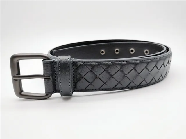 Bottega Veneta Cassette Intrecciato حزام جلدي رمادي 20