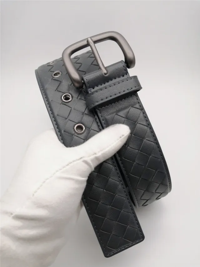 Bottega Veneta Cassette Intrecciato حزام جلدي رمادي 23