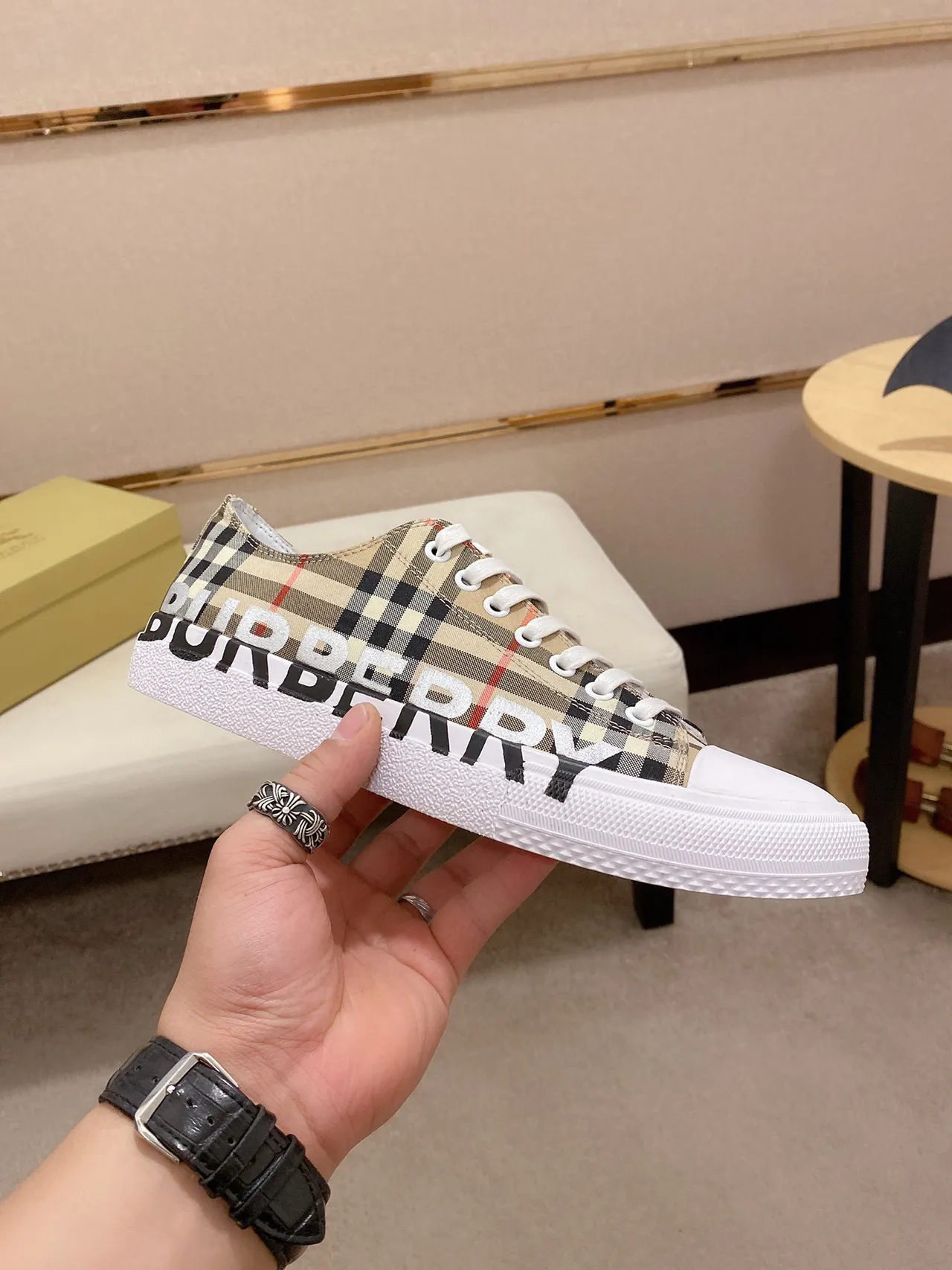 Burberry Beige White Check-Pattern Canvas Logo-Print Midsole Lifestyle Sneakers 7