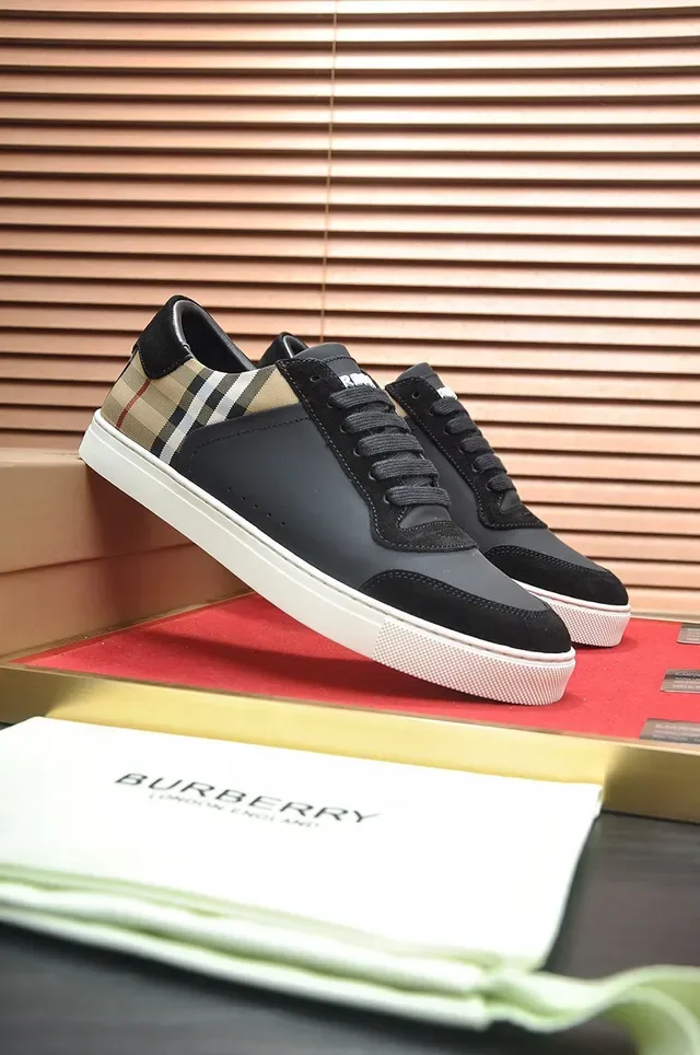 Burberry أسود بيج منزل مربعات لوحة سويدي غطاء أصابع القدم أسلوب الحياة حذاء رياضي 2