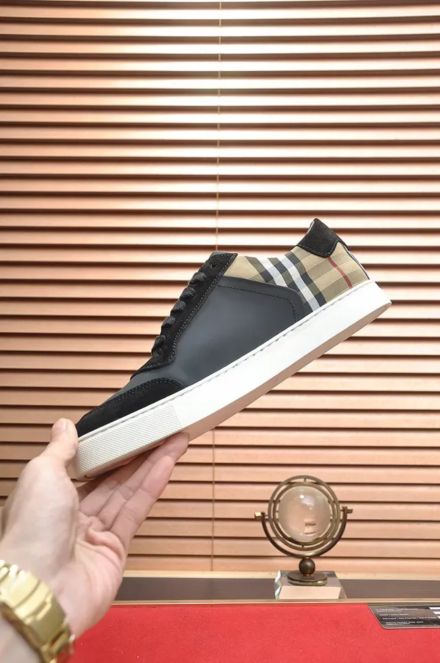 Burberry أسود بيج منزل مربعات لوحة سويدي غطاء أصابع القدم أسلوب الحياة حذاء رياضي 7