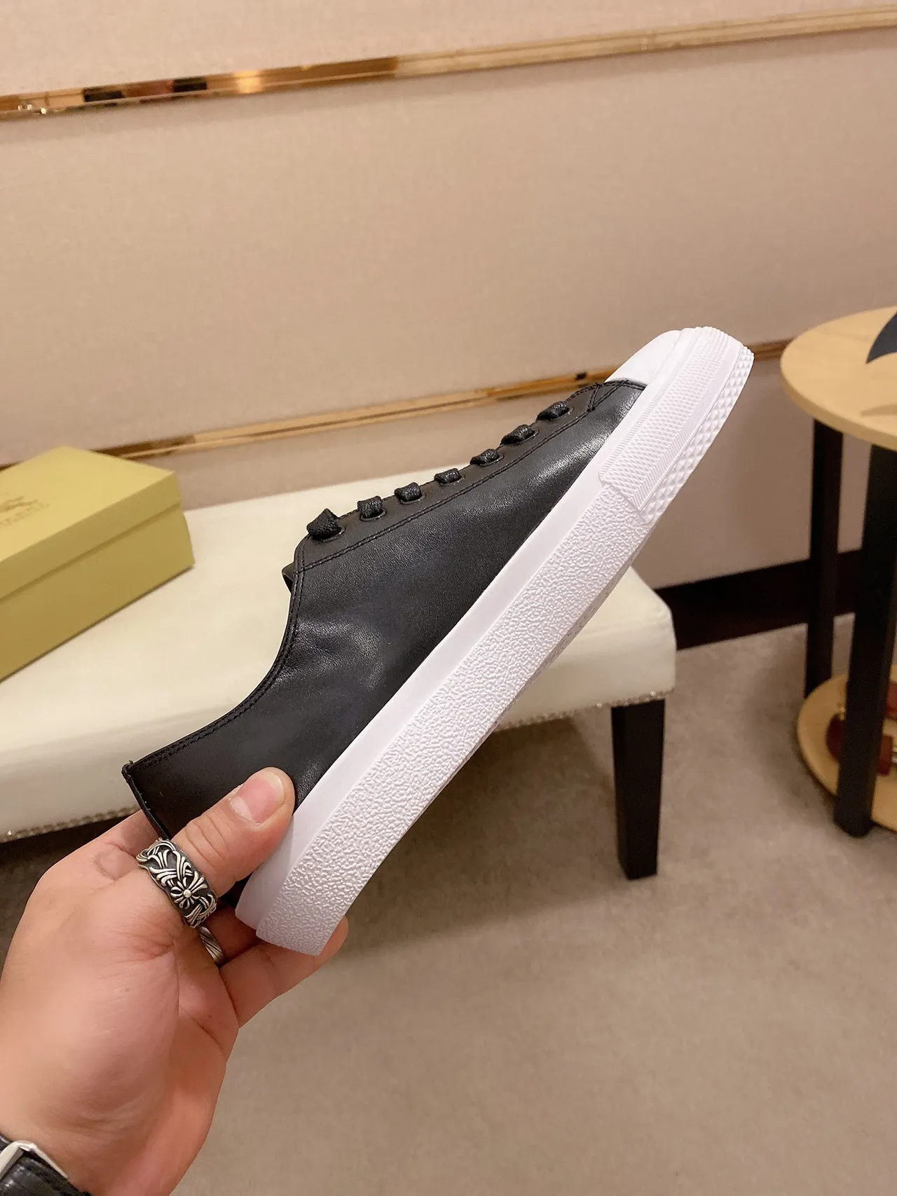 Burberry Black White Logo-Print Side Panel Rubber Toe Cap Lifestyle Sneakers 6