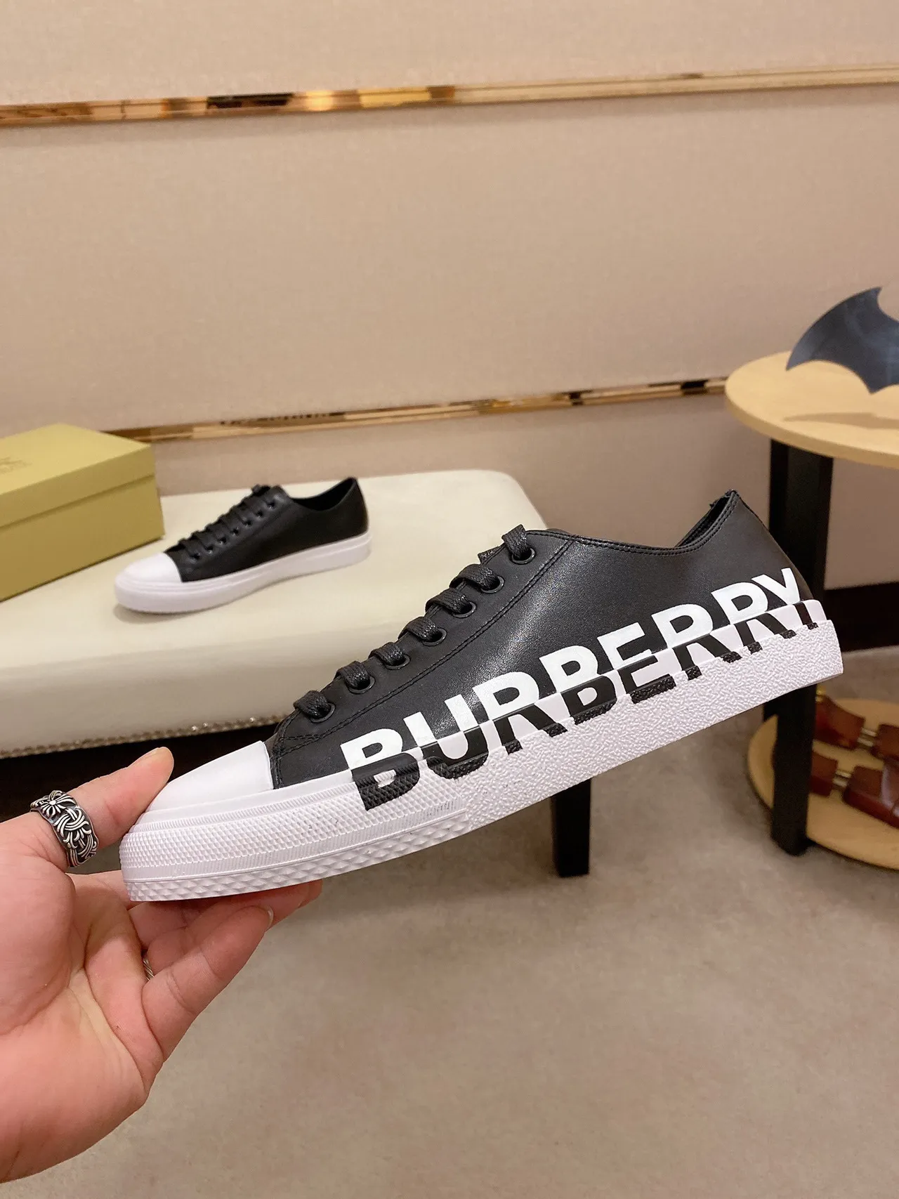Burberry Black White Logo-Print Side Panel Rubber Toe Cap Lifestyle Sneakers 8