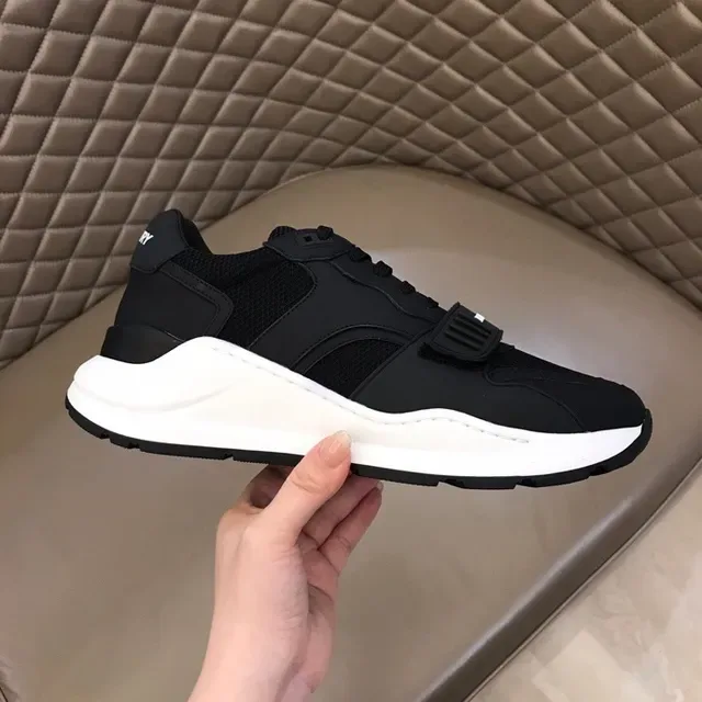 Burberry tênis lifestyle de malha preto e branco e sintético com upper sculptado midsole 9