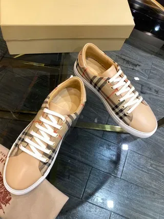 Burberry Motif Carreaux Cuir Tan Bout Sneakers Lifestyle 5