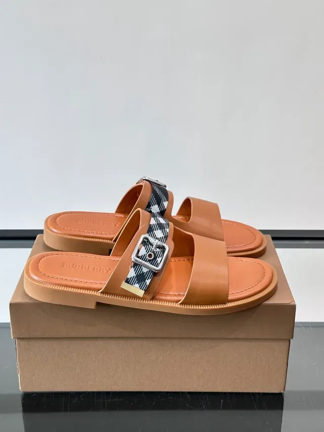 Burberry House Check Slide Navy Beige Correa Doble Hebilla Sandalias Casual 12