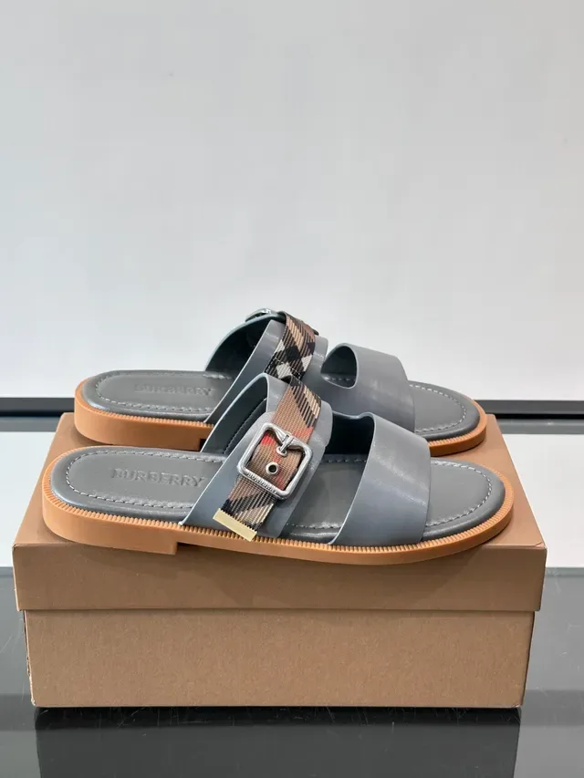 Burberry House Check Slide Navy Beige Correa Doble Hebilla Sandalias Casual 13