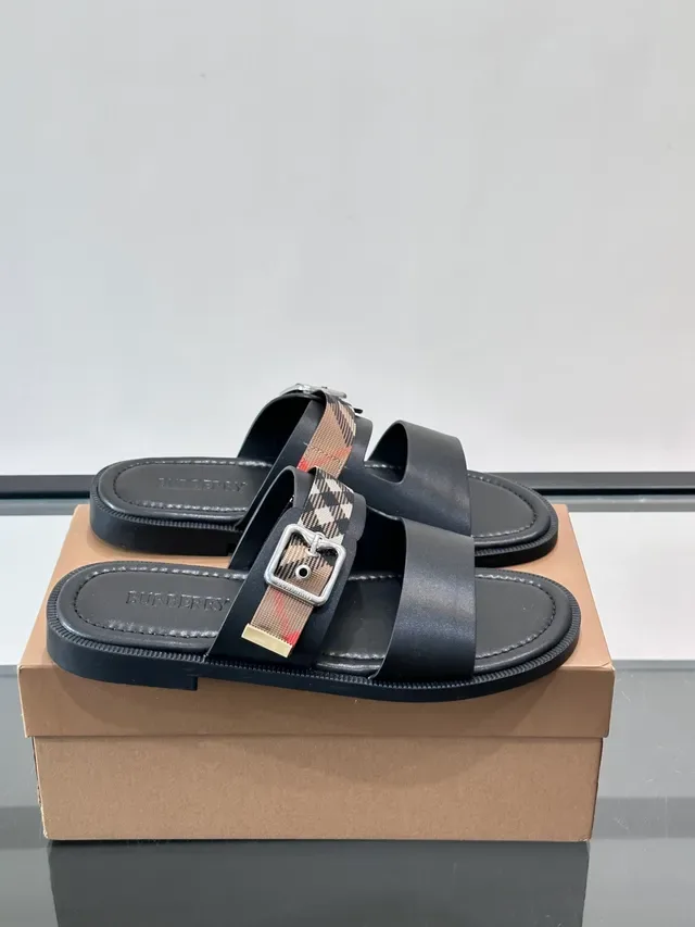 Burberry House Check Slide Navy Beige Correa Doble Hebilla Sandalias Casual 15