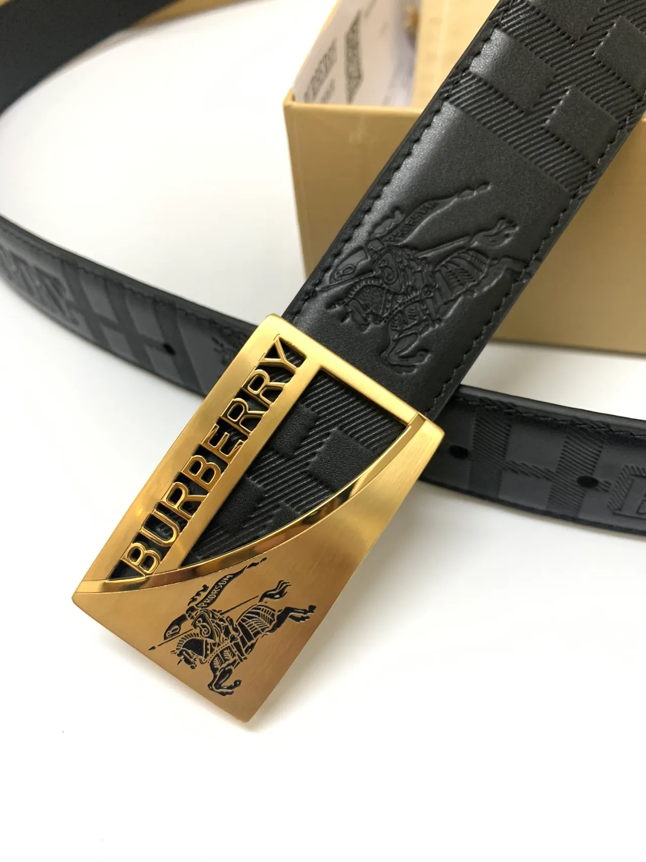 Burberry Knight Black Gold Embossed Check Pattern Equestrian Motif Leather Belt 8