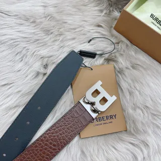 Burberry Knight Ceinture en cuir marron à motif crocodile et cuir navy