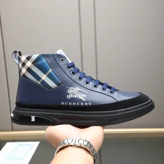 Burberry أحذية رياضية لايف ستايل بحرقية سوداء عالية القمة جلدية وبينل فحص