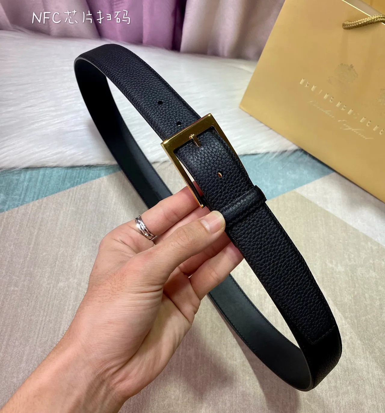 Burberry Navy Gold Pebbled Rectangular Buckle Leather Belt 4