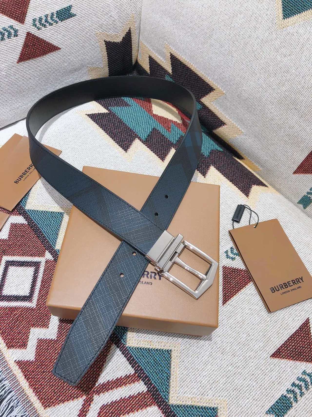 Burberry Reversible Belt Black Silver Woven Fabric Leather Belt 4