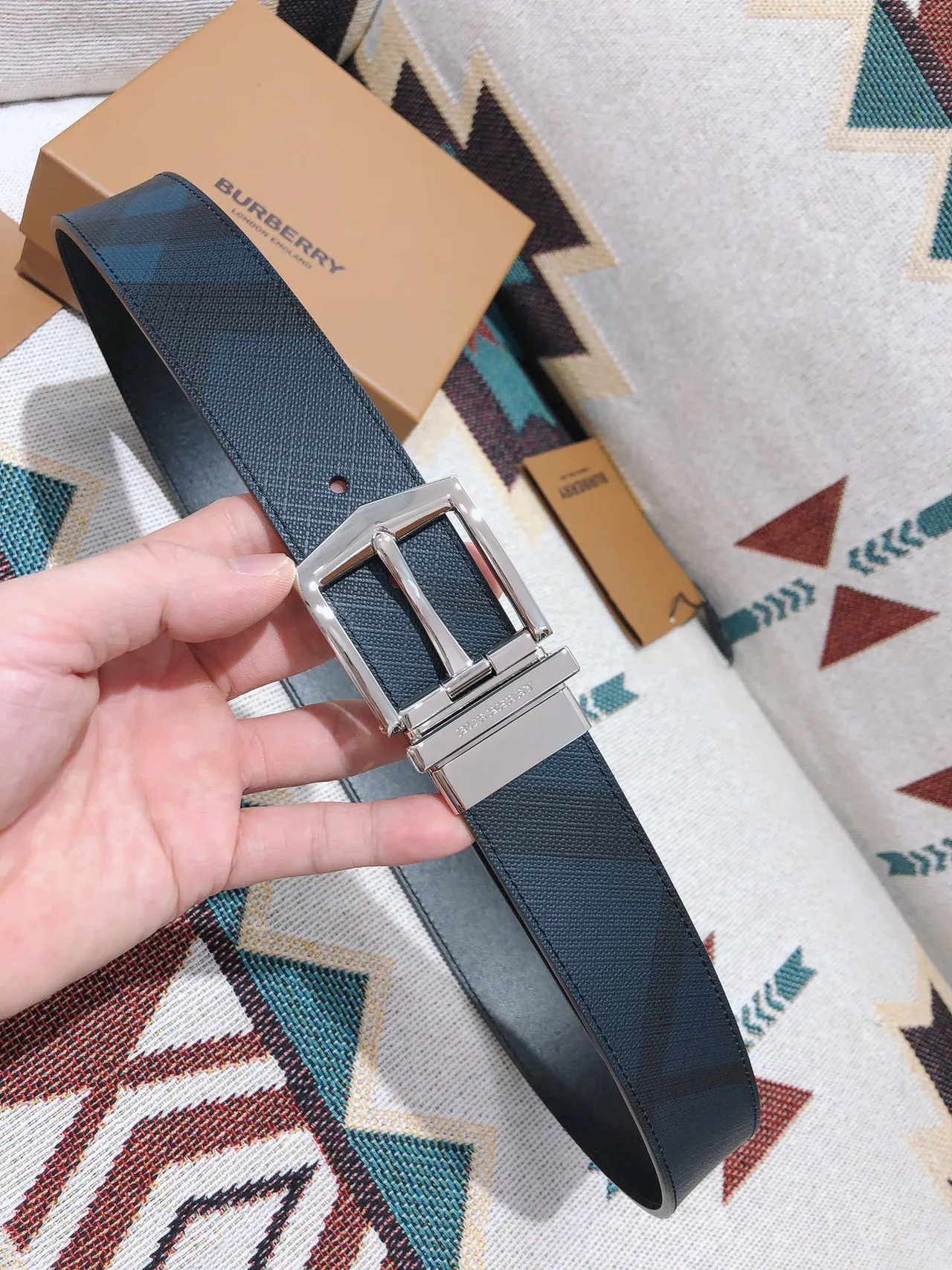 Burberry Reversible Belt Black Silver Woven Fabric Leather Belt 9