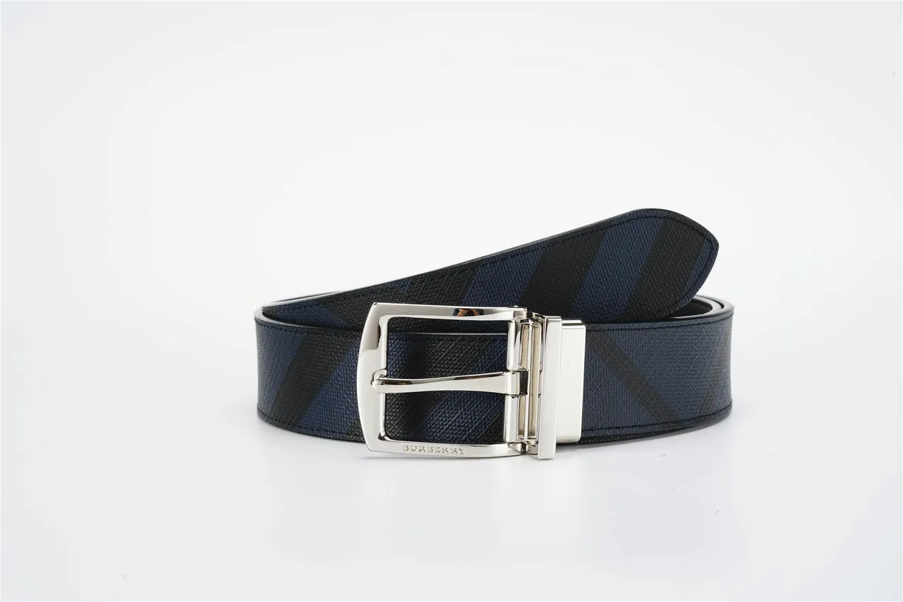 Burberry Cinto reversível tecido navy e preto de lona 4