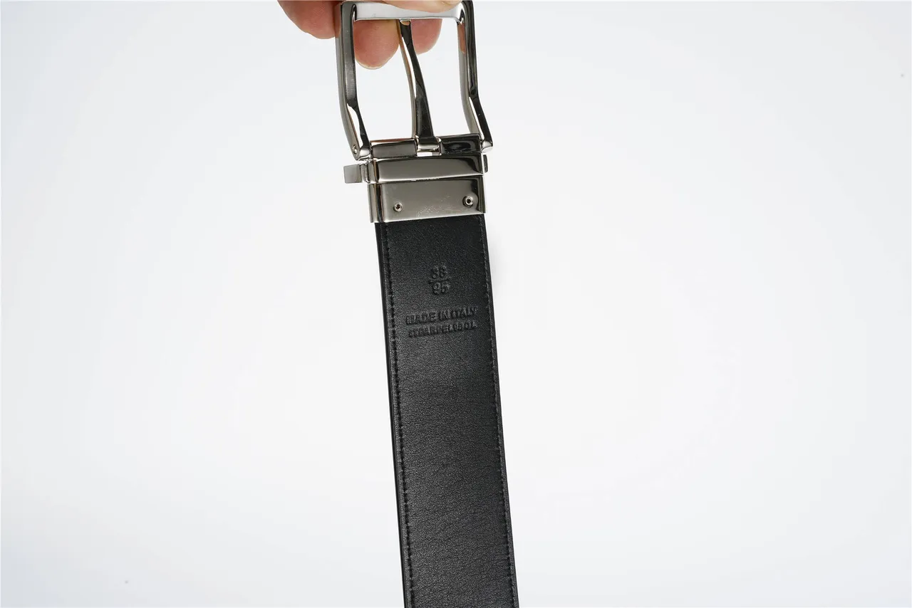 Burberry Cinto reversível tecido navy e preto de lona 7