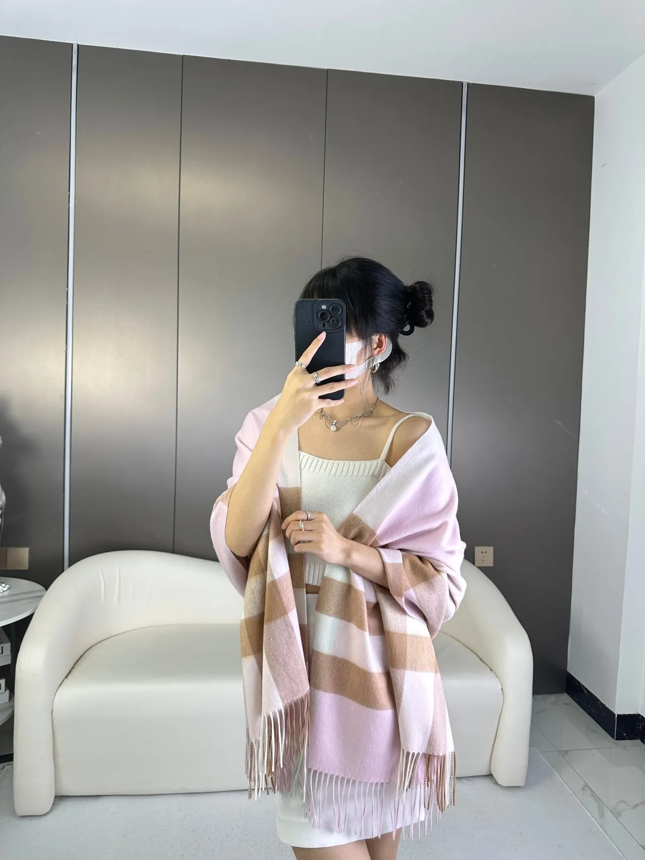 Burberry Reykjavik Noir Check Cashmere স্কার্ফ 4
