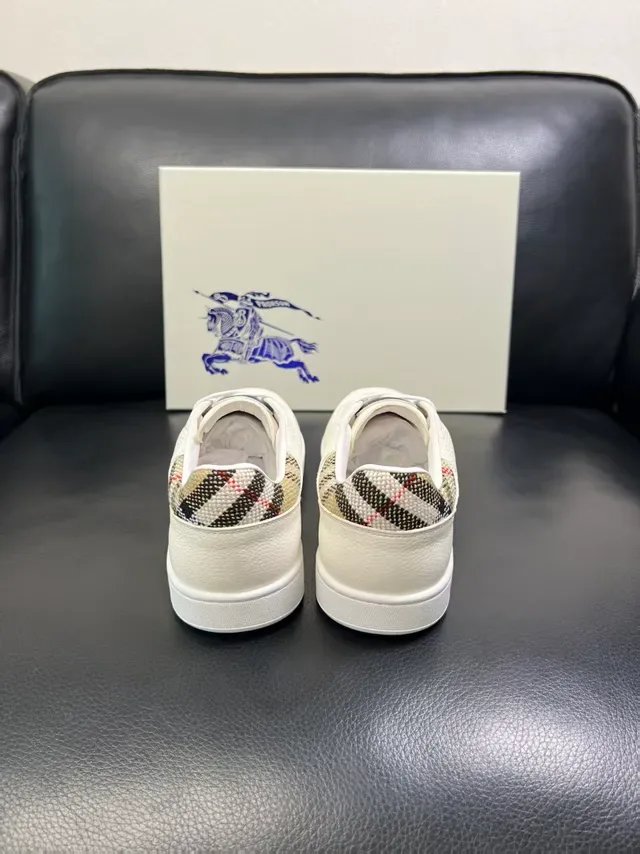 Burberry White Beige Pebbled Leather Check-Pattern Heel Tab Lifestyle Sneakers 3