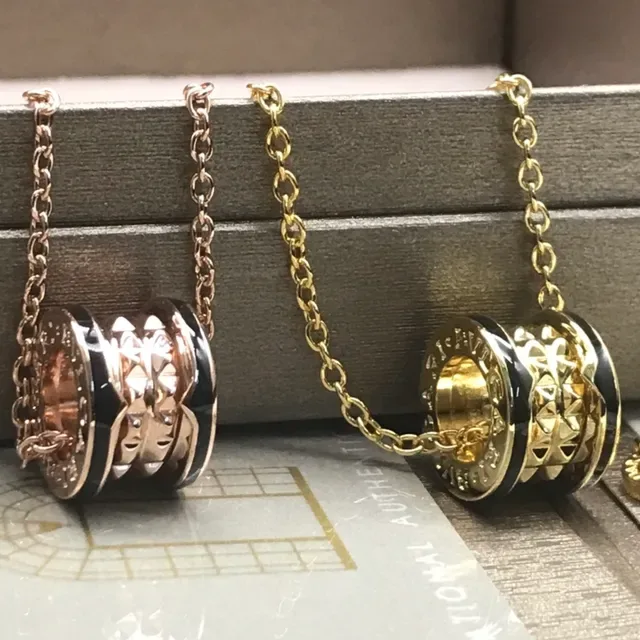 Bvlgari B.zero1 双环玫瑰金黑色珐琅项链 8