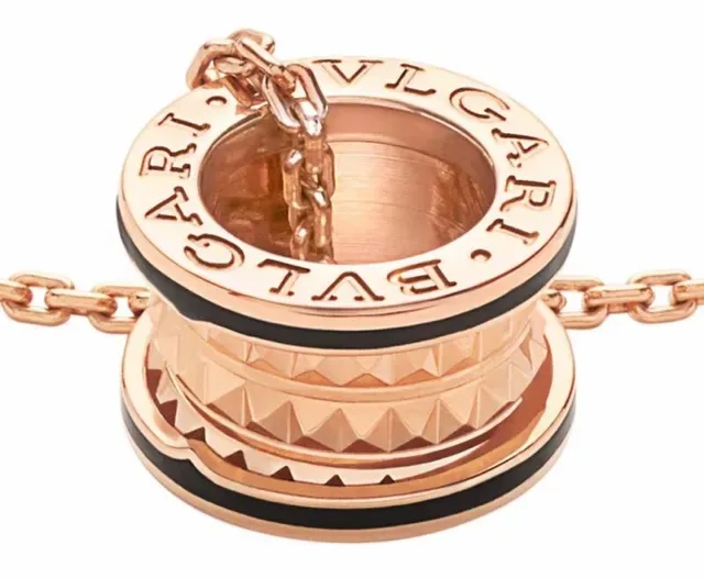 Bvlgari B.zero1 双环玫瑰金黑色珐琅项链 9
