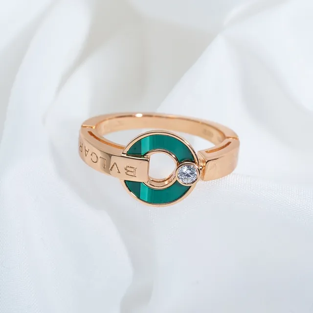 Bvlgari B.zero1 Bague Or Rose Malachite et Diamant 4