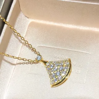 Bvlgari Divas’ Dream Fan-Shaped Pavé Gold Necklace