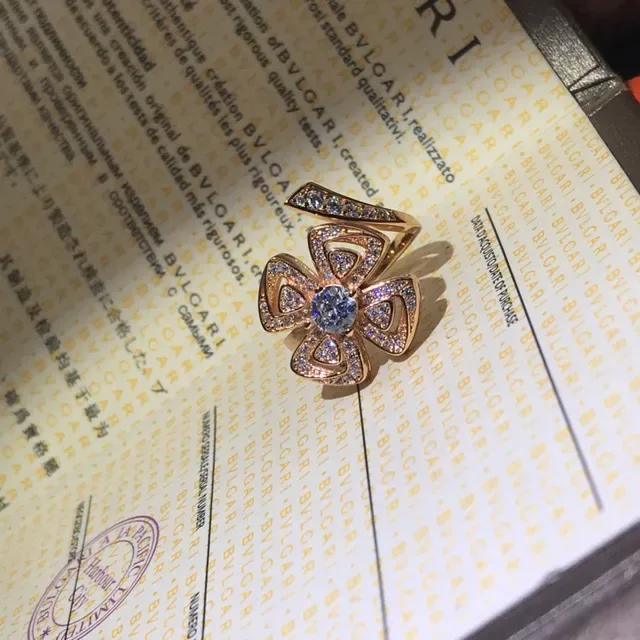 Bvlgari Fiorever Floral Pavé-Set Blue Gem Ring 3