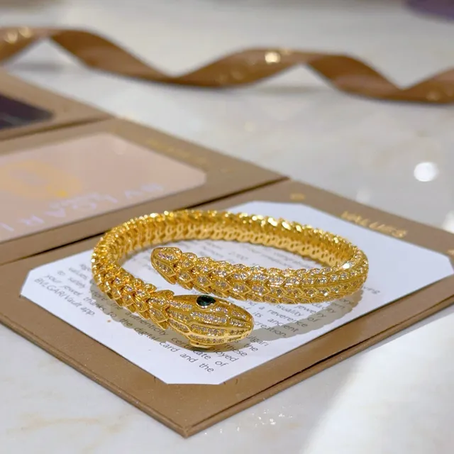 Bvlgari Or Vert Serpent Enroulé Pavé-Set Bracelet 2