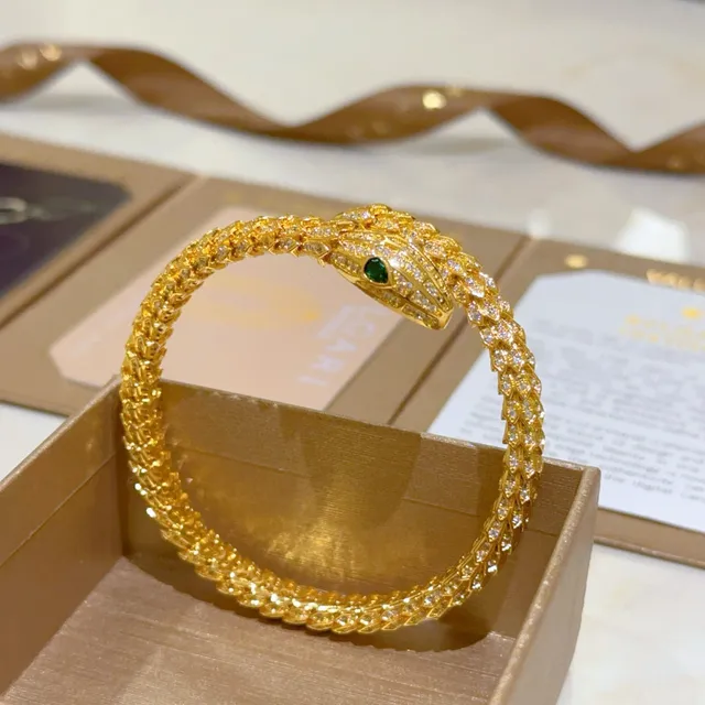 Bvlgari Or Vert Serpent Enroulé Pavé-Set Bracelet 9
